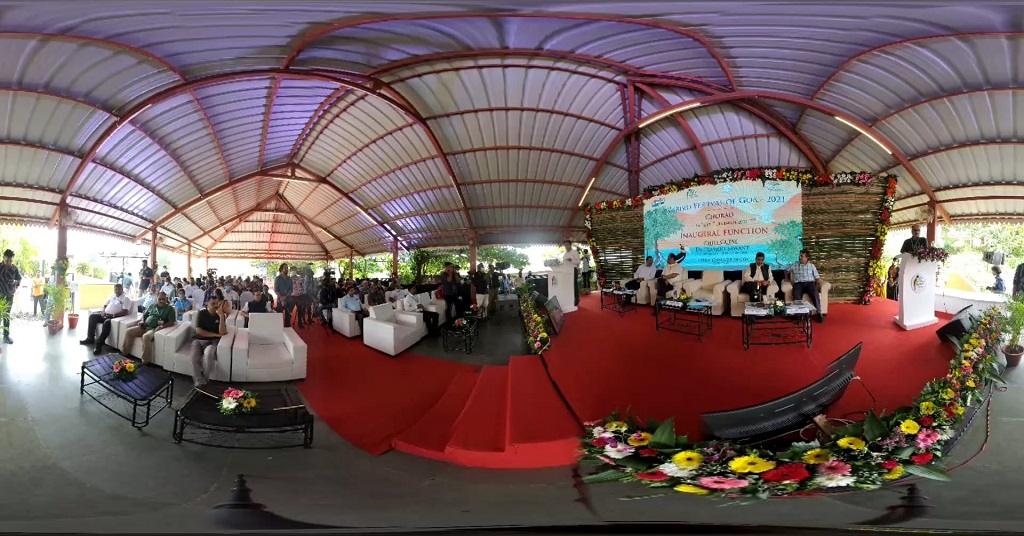 USE OF 360° PHOTOGRAPHY AND VR